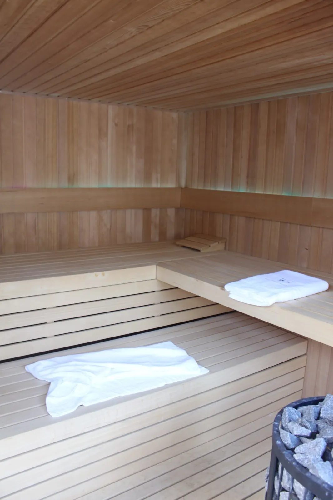 Buitensauna & hammam bij Wellness at Hulste - foto 2